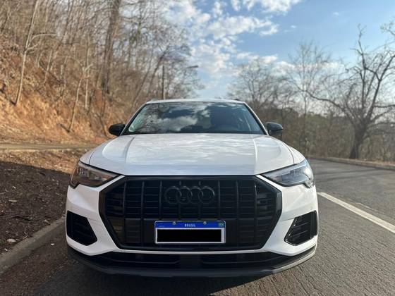 AUDI Q3 1.4 35 TFSI GASOLINA PRESTIGE S TRONIC AUDI Q3 1.4 35 TFSI GASOLINA PRESTIGE S TRONIC